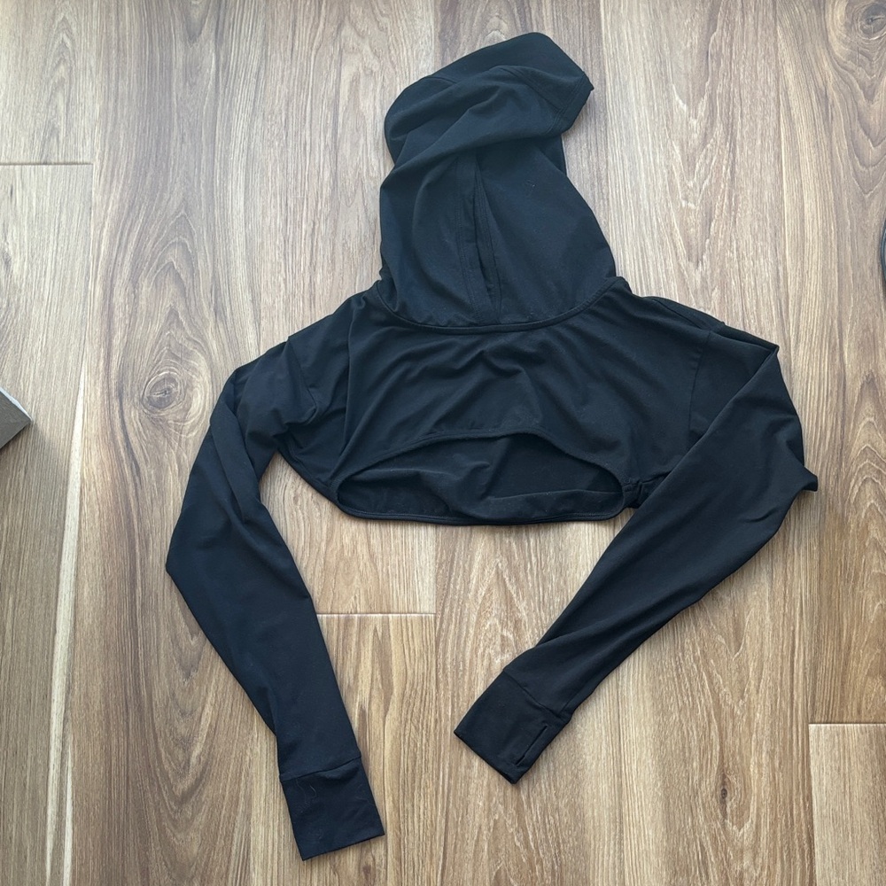 Vintage Bombshell Sportswear Black Cropped Hoodie